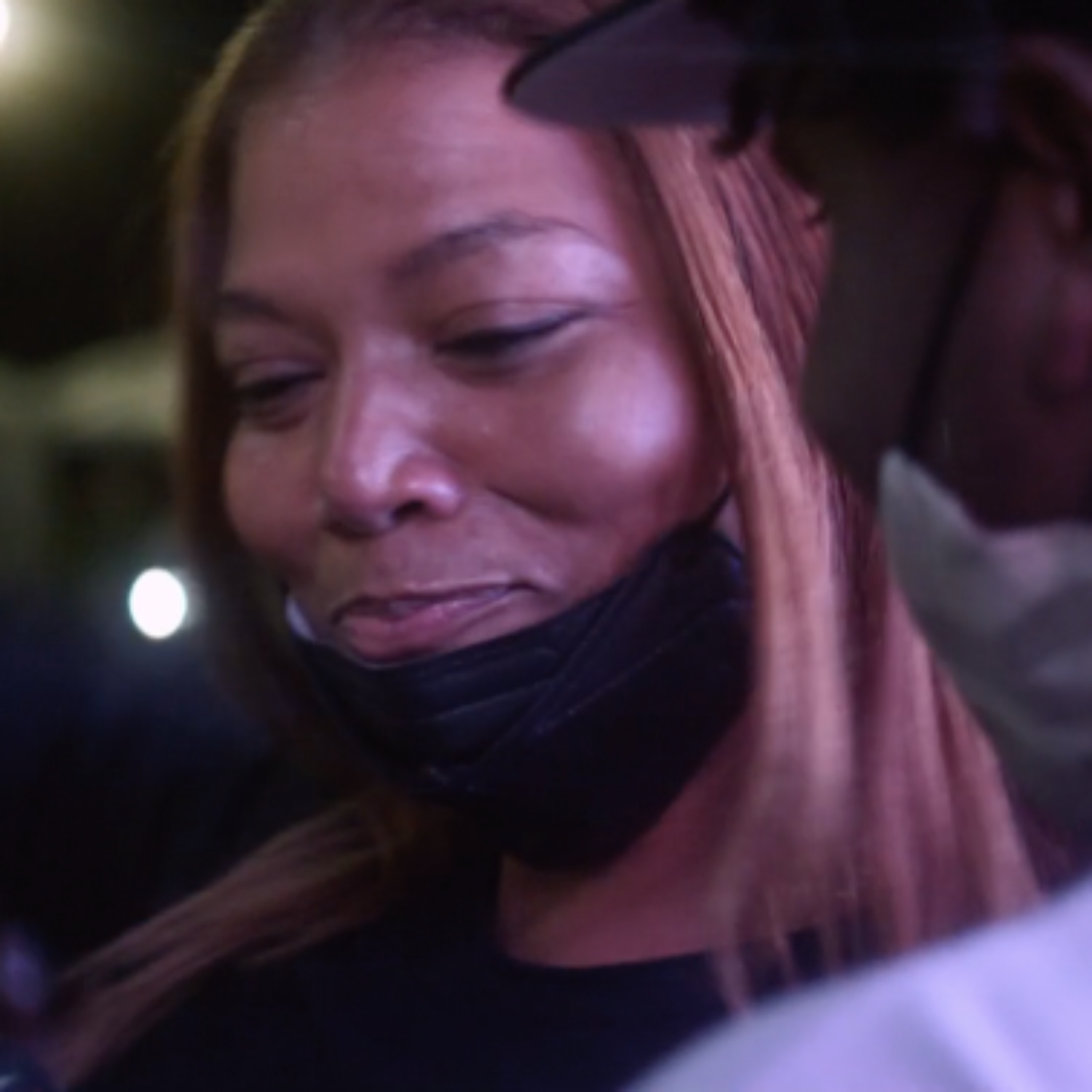 Queen Latifah on stage